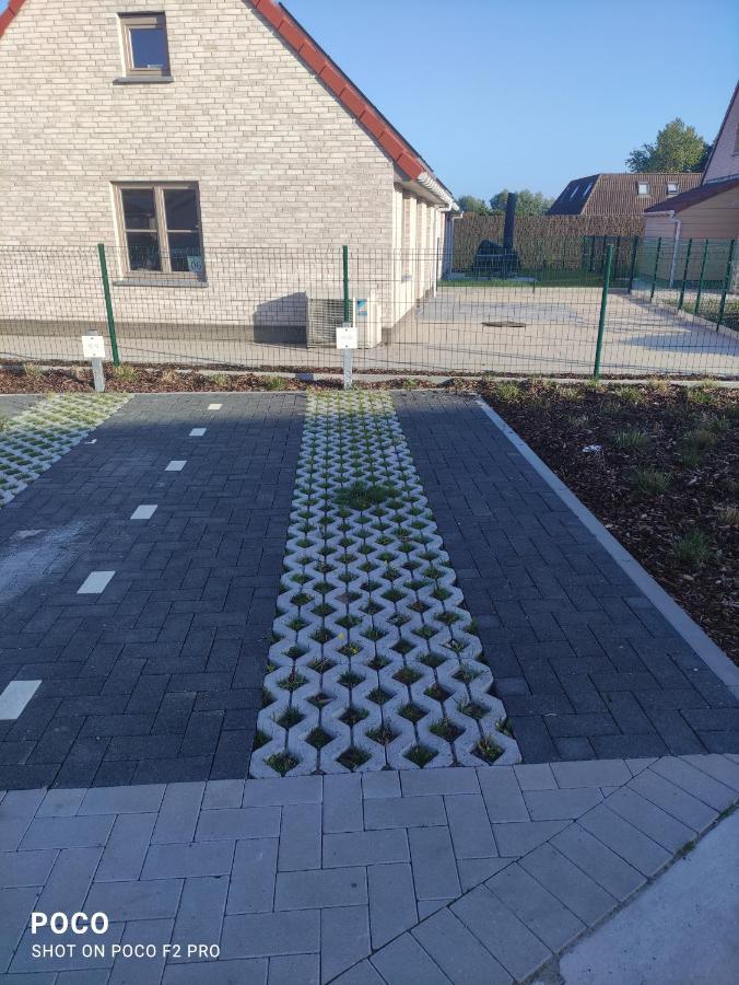 Vakantiewoning Polderhuis 10, Airco En Verwarming In Alle Kamers, Prive Parkeerplaats En Afgesloten Tuin Coxyde Extérieur photo